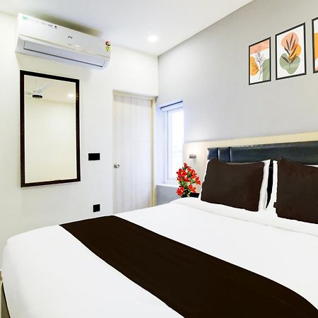 Townhouse Aarav Business Hotel Hajdarábád Exteriér fotografie