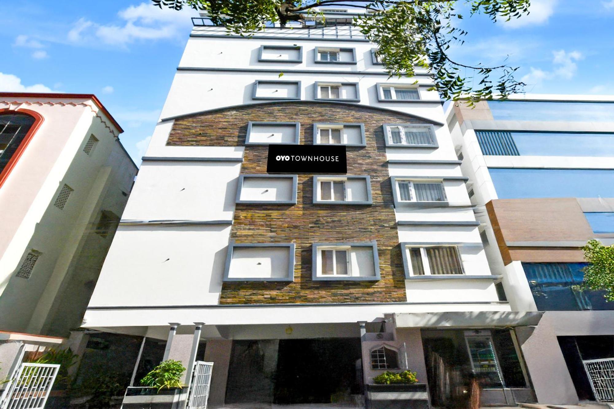 Townhouse Aarav Business Hotel Hajdarábád Exteriér fotografie